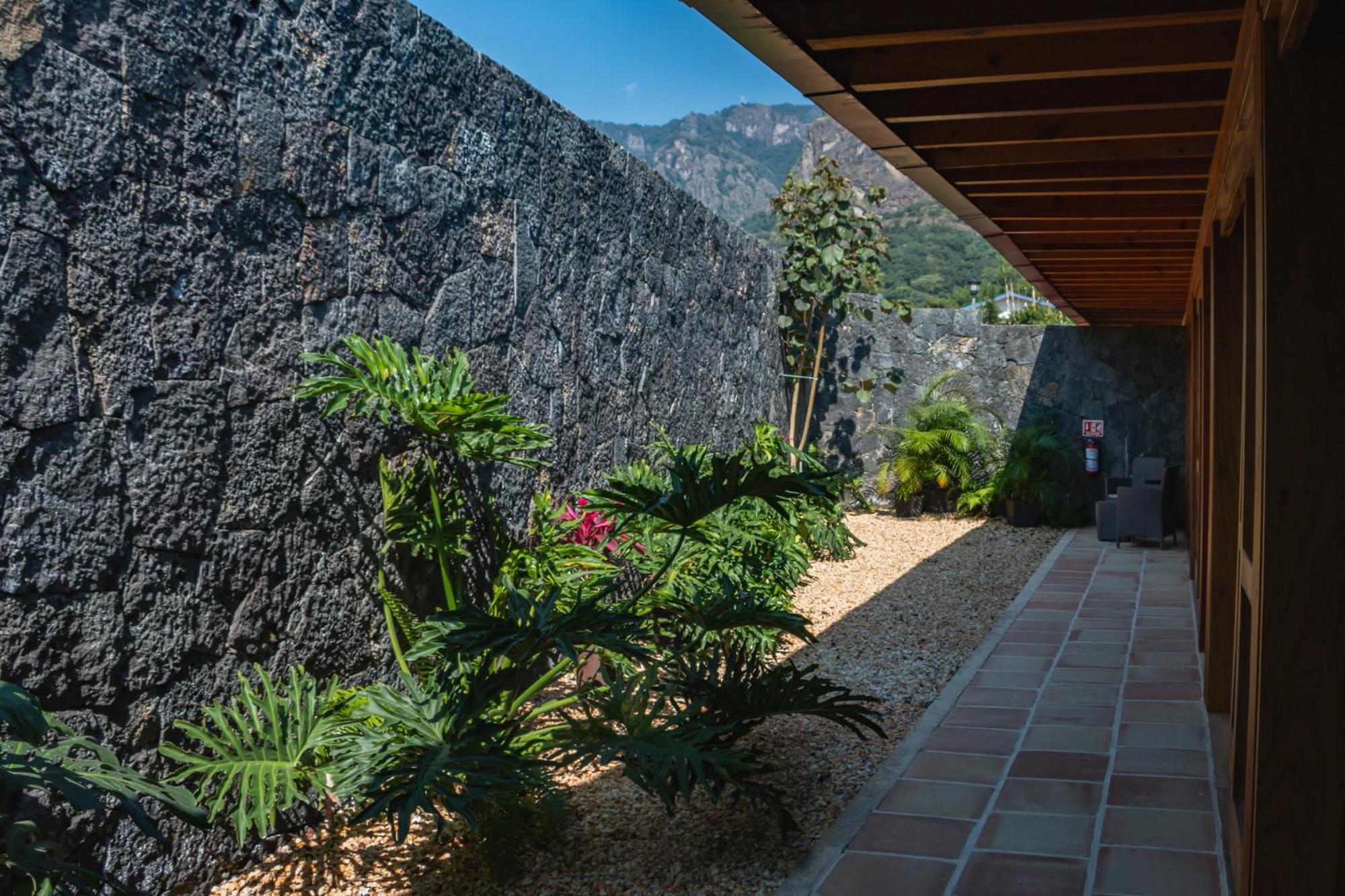 La Hacienda Tepoztlan Awarded - Firenze Entremuros Villa Bagian luar foto